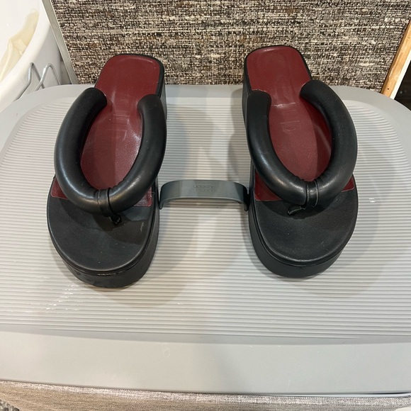 Black and Red Platform Sandals - Picture 1 of 3